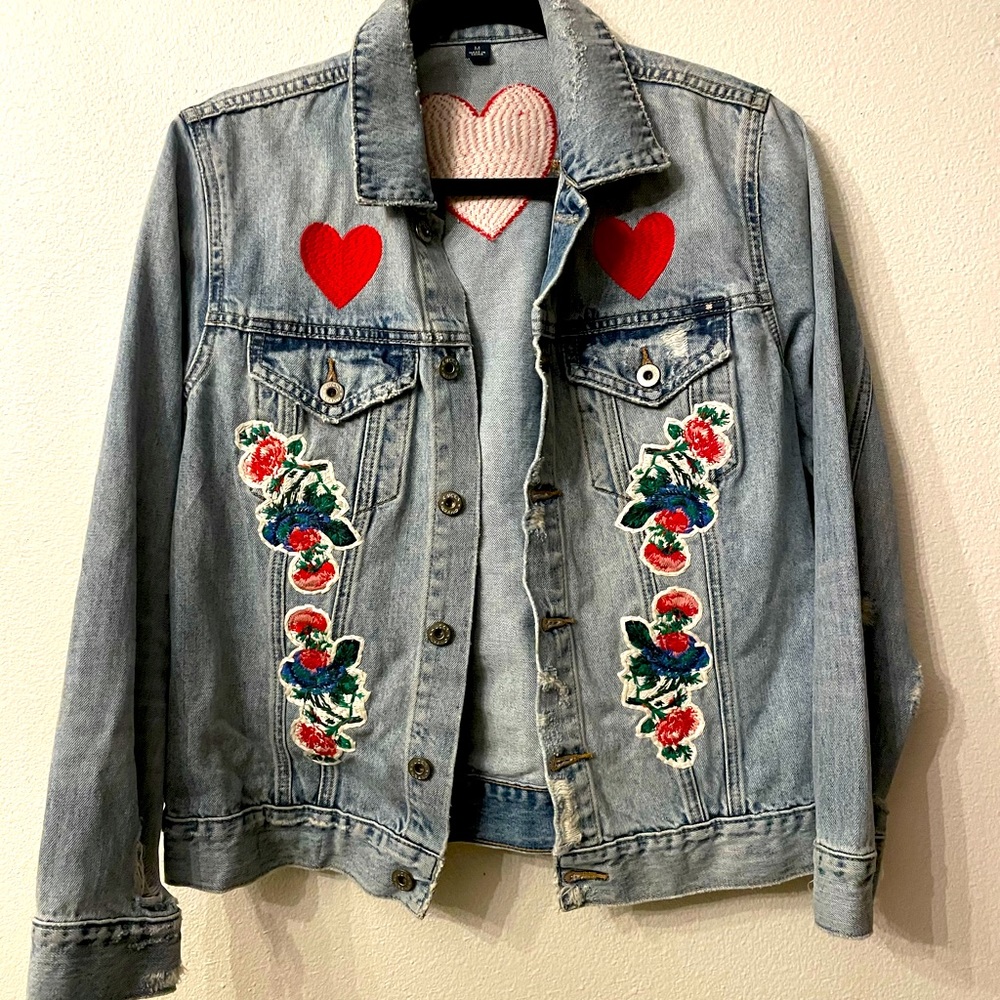 Lucky Brand embroidered jean jacket